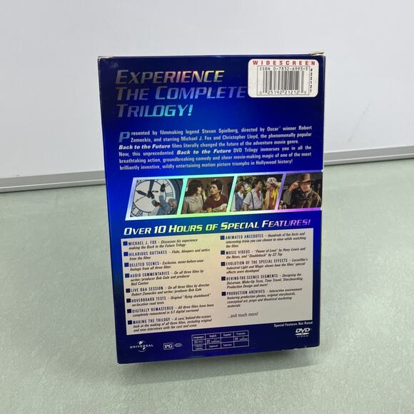 Back To The Future - The Complete Trilogy DVD Box Set Widescreen 3 Disks - Picture 4 of 8